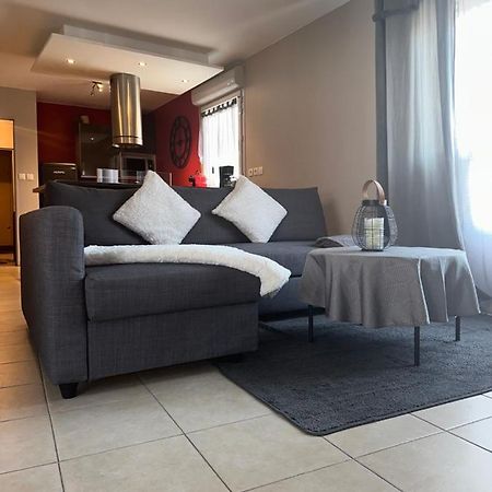 Superbe Appartement Tout Equipe Avec Parking. Marselha Exterior foto