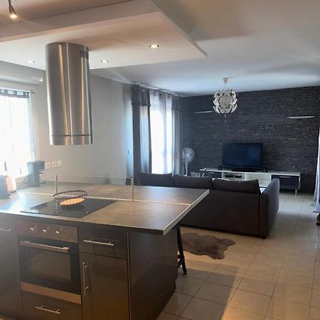Superbe Appartement Tout Equipe Avec Parking. Marselha Exterior foto